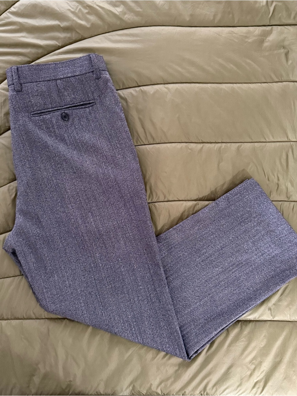 Banana Republic Men's Heather Gray Herringbone Dress Pants